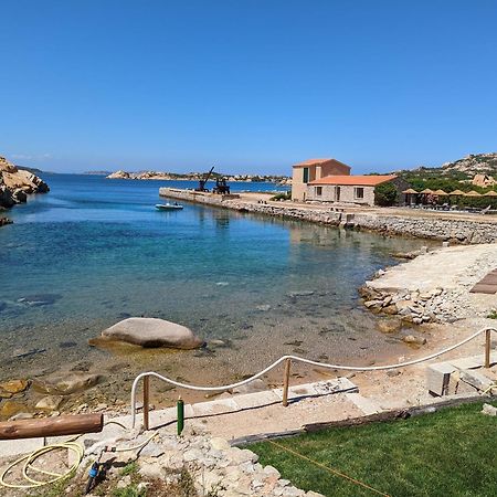 Residence Cala Francese - Case Sul Mare ลามัดดาเลนา ภายนอก รูปภาพ