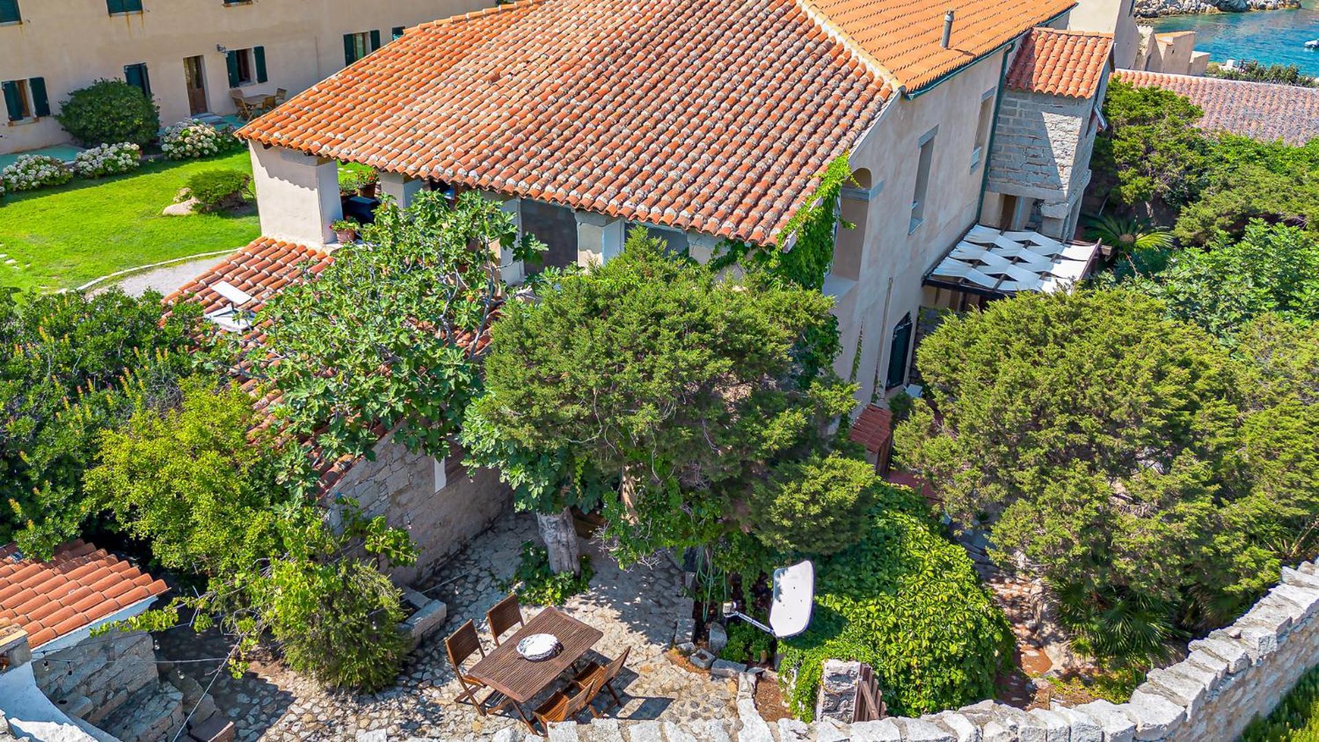Residence Cala Francese - Case Sul Mare ลามัดดาเลนา ภายนอก รูปภาพ